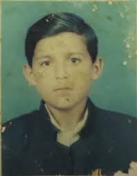 Could anyone sharpen this picture to make it clearer? Please