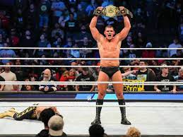 WWE-Ritterschlag: Österreich-Star besiegt bei SmackDown eine lebende Legende
