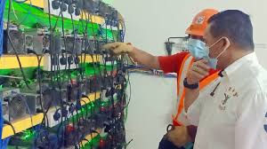 Seri kembangan merangkumi kawasan dari balakong, taman lestari perdana dan taman serdang raya hingga ke bandar putra permai, taman equine dan taman lestari putra. 8 Premis Curi Elektrik Untuk Melombong Bitcoin Diserbu