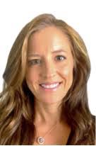 Sarah Martello's Instagram, Twitter & Facebook