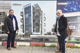 Adresi, nerede, konumu, çalışma saatleri, nasıl giderim, yol tarifi. Latif Aydemir Siz Hayal Edin Biz Gerceklestirelim Yasam Gazetem Izmir