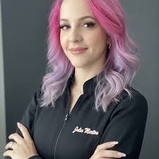 Julia Martins (@juliamartinsdesigner) • Facebook