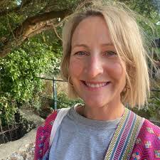 Suzanne Whitaker's Instagram, Twitter & Facebook