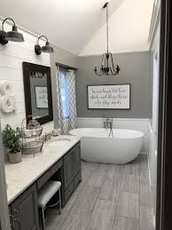 76 Ways To Decorate A Small Bathroom Nebolshie Vannye Komnaty Interer Vannoj Komnaty Vannaya Komnata V Seryh Tonah