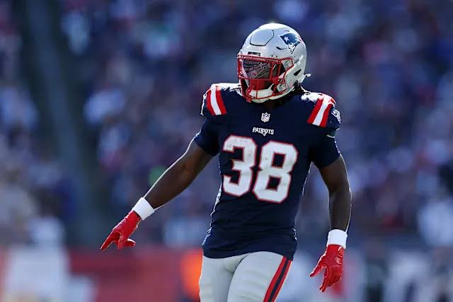 Vrabel: Patriots RB Rhamondre Stevenson expected to return vs Bengals -  Yahoo Sports