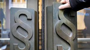 , 70199 stuttgart details anzeigen. Banken Stuttgart Ey Einigt Sich Mit Insolvenzverwalter Zu Cum Ex Geschaften Wirtschaft Sz De
