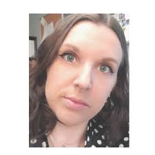 Lauren FeraWing LPC is a therapist serving NV.