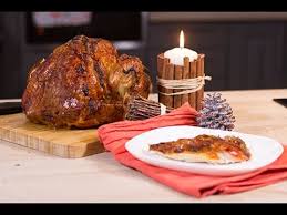 Potimarron farci avec une farce vegan, strudel salé avec farce cliquez sur la photo ou le titre d'une recette de farce pour la lire sur le blog de son auteur. Dinde De Noel Farcie Cuite Au Four Youtube