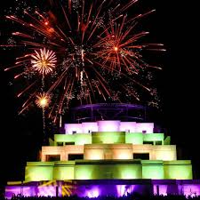 Love This Photo And I Can T Wait To Experience This In Person The Veska Festival Of Lights Is On May 28 Greats Festival Lights Visit Melbourne Visit Victoria