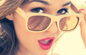 Résultat de recherche d'images pour "photos fashion girl"