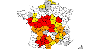 Ont permis une recharge satisfaisante des masses d'eau souterraines, apparaissant toutefois insuffisante sur une partie du département en considérant la détérioration importante des débits de certains cours d'eau du département, des mesures de restriction s'imposent afin d'anticiper une. Face A La Secheresse Des Restrictions D Eau Pour 41 Departements Le Huffpost