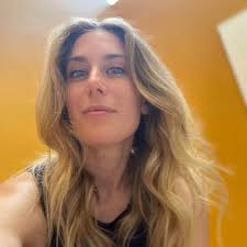 Irene Hodge (@ithodge) • Threads, Say more