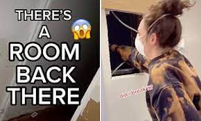 New Yorker Is Shocked To Discover An Entire Apartment Hidden Behind Her Bathroom Mirror Daily Mail Online