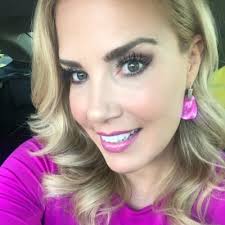 Kristin Barley's Instagram, Twitter & Facebook