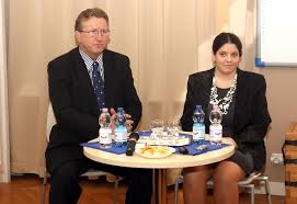 Csaba hegedus — csaba hegedűs ˈtʃɒbɒ ˈhɛɡɛdyːʃ (* 6. Frisss Hu Minden Szombathelyrol Es Kornyekerol Hazatert Es Mutargy Lett Hegedus Csaba Es A Szazadik Olimpiai Arany Tortenete