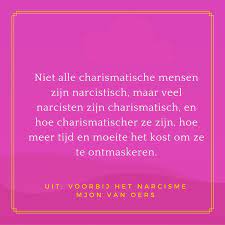 Wiktionary lists narcist as an alternative form of narcissist. a few other online dictionaries list it as well, but none have much information on it. Narcisten Aan De Top Inspirerend Leven