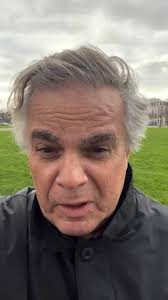 GRÂCE À VOUS TOUS ! Les chèvres sont arrivées à Roquefort-des-Corbières,  dans l'Aude, pour participer à la lutte contre les feux ! Luc Castan, le  maire, et Jean Bergé le chevrier, font