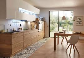 Cuisine Moderne 25 Cuisines Contemporaines Pour Vous Inspirer Elle Decoration Cuisine Contemporaine Cuisine Moderne Cuisine Conforama