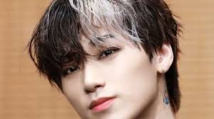 15+ kiểu gẩy light tóc nam yêu thích của giới trẻ hiện nay