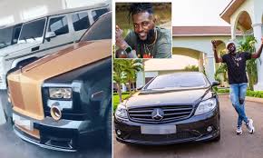 Kieran tierney made his much anticipated arsenal debut against nottingham forest on wednesday. Emmanuel Adebayor S Team Proudly Show Off His Expensive Car Collection In His Garage As Motivation Daily Mail Online
