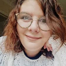 Danielle (@_DanielleLouis_)