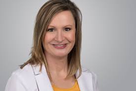 Billie Vincent, DNP, ANP-BC believes in building strong and long-lasting  relationships with her patients and dedicates time to listen to every  patient and understand their particular needs. Billie is a born and