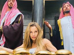 There are many foods that begin with the letter z. Dziewczyny Z Dubaju Zwiastun Pierwszy Oficjalny Teaser Filmu Dody Przepych Luksus I Seks Na Sprzedaz