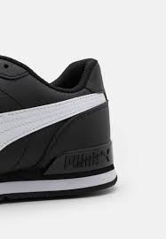 Black & white runner rugs you're currently shopping modern runner rugs filtered by black and white that we have for sale online at allmodern. Puma Runner V2 Unisex Sneaker Low Black Castlerock White Schwarz Zalando De