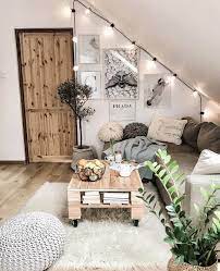 On Instagram Via Tatia In 2020 Cozy Apartment Decor Cozy Room Small Living Rooms