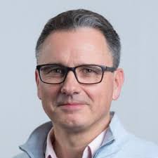 Tim Nicholson (@Tim_R_Nicholson)