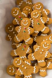 Find an array of easy recipes as well as home cooking tips, kitchen design insights and diet and nutrition information at taste of home magazine. Gingerbread Man Decorated As Reindeer Novocom Top