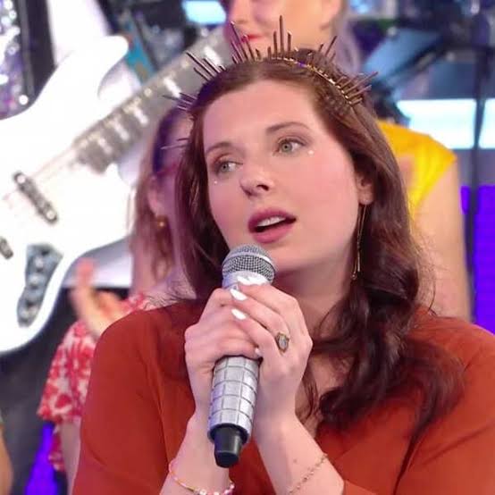 N'oubliez pas les paroles : Astrid éliminée après avoir dépassé les 100 000  euros de gains (ZAPTV) - Voici.fr