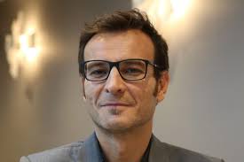 Crise sanitaire : « Les salariés en CDI ont globalement conservé leur  emploi et leur revenu »