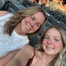 Any recommendations for a good brunch caterer?