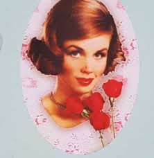 Frau Zimmer Kleid & Heim Textilgalerie