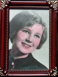 These are the pictures of Mother Whiteside's I said I would post.