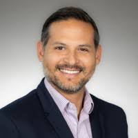 Amir Aslam's Instagram, Twitter & Facebook