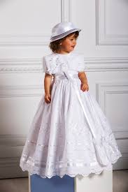 Principalement pour bébé de 0 à 24 mois mais. Robe De Bapteme 12087