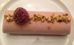 Buchettes Mousse Fraises Framboises Pistache Chocolat Blanc Recette I Cook In Guy Demarle Recette Mousse Fraise Chocolat Blanc Pistache