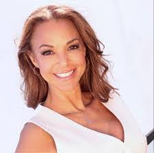 Nicole Sitter's Instagram, Twitter & Facebook