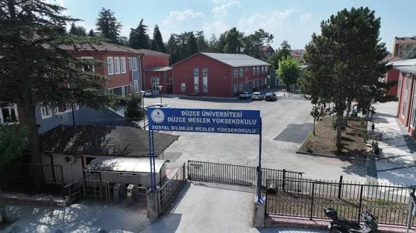 Düzce Üniversitesi | Kampüslerimiz