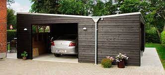 Utraditionel Carport I Skjern Skur Huse Garager
