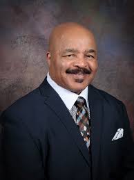 Expert Mentoring and Training in Construction