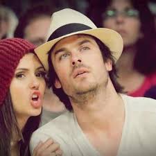 Listen to جايز .. يمكن . بحبك .. و خايف !!