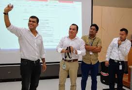 Colombia renaciente rechaza cualquier intento por interrumpir, mediante saboteo y desinformación, el proceso político que adelantamos en todo el país. El Candidato A La Gobernacion Del Atlantico Por El Partido Colombia Renaciente Rodney Castro Saco La Balota 4 En El Sorteo De Posiciones En El Tarjeton Electoral Voces365