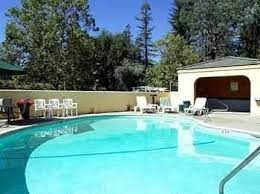 Now your #pet can enjoy #sonomacounty too! Hotel Best Western Dry Creek Inn Healdsburg Trivago Com
