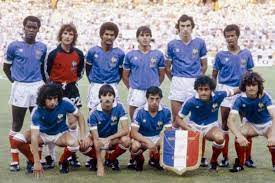 Trente ans après, ce match de l… Les Joueurs De France Rfa 1982 Tresor Bossis Platini Trio D As L Equipe