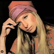 Liz Westfall's Instagram, Twitter & Facebook