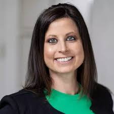 Michele Carver's Instagram, Twitter & Facebook