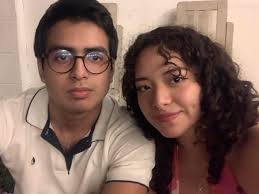 Hello, Sub-lease available for large spacious 2 bed/2bath apartment  available at Villas at Beaver Creek near Thomas Jefferson park from Oct 1st  to Dec 31st,can be renewed. -Rent $1875+ utilities -Area: 1,256